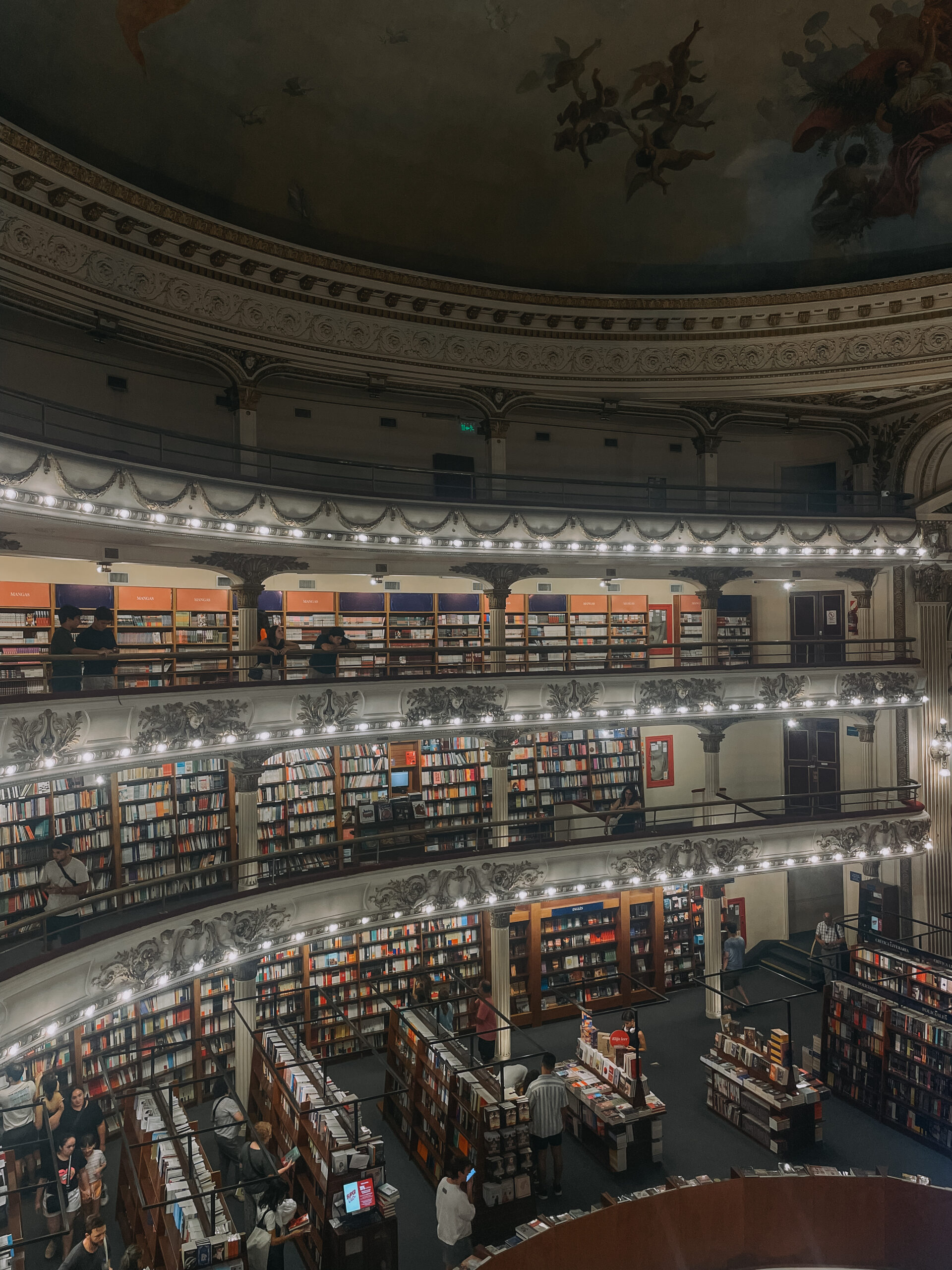 Rows of bookcases inside Ateneo Grand Splendid in Buenos Aires